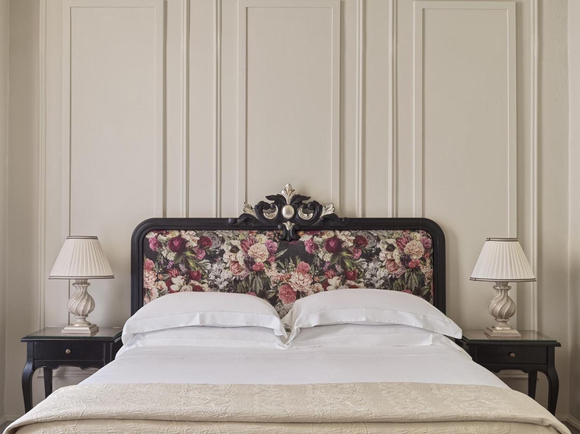 Villa Di Piazzano - Small Luxury Hotels Of The World 哥尔顿 外观 照片