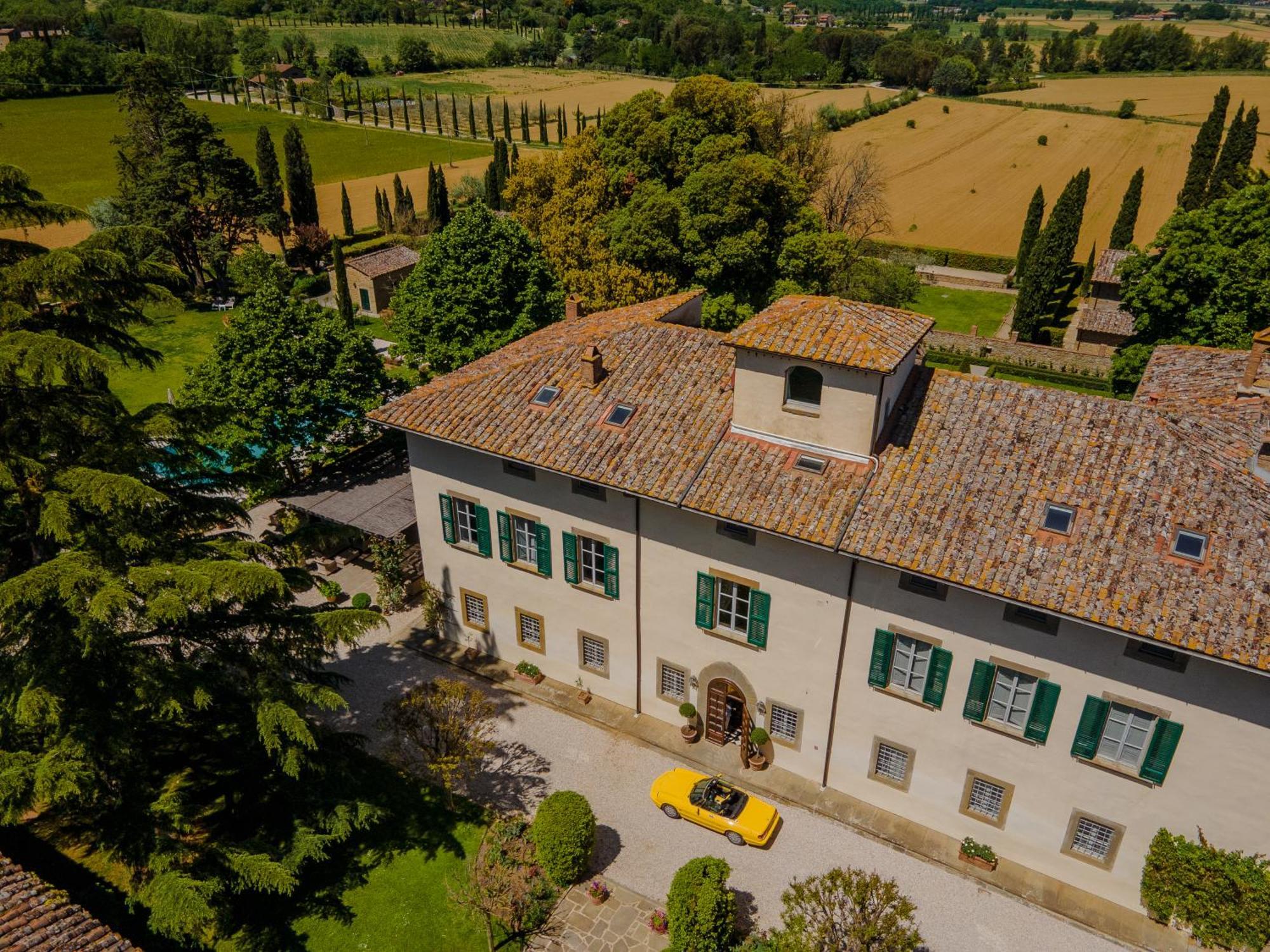 Villa Di Piazzano - Small Luxury Hotels Of The World 哥尔顿 外观 照片
