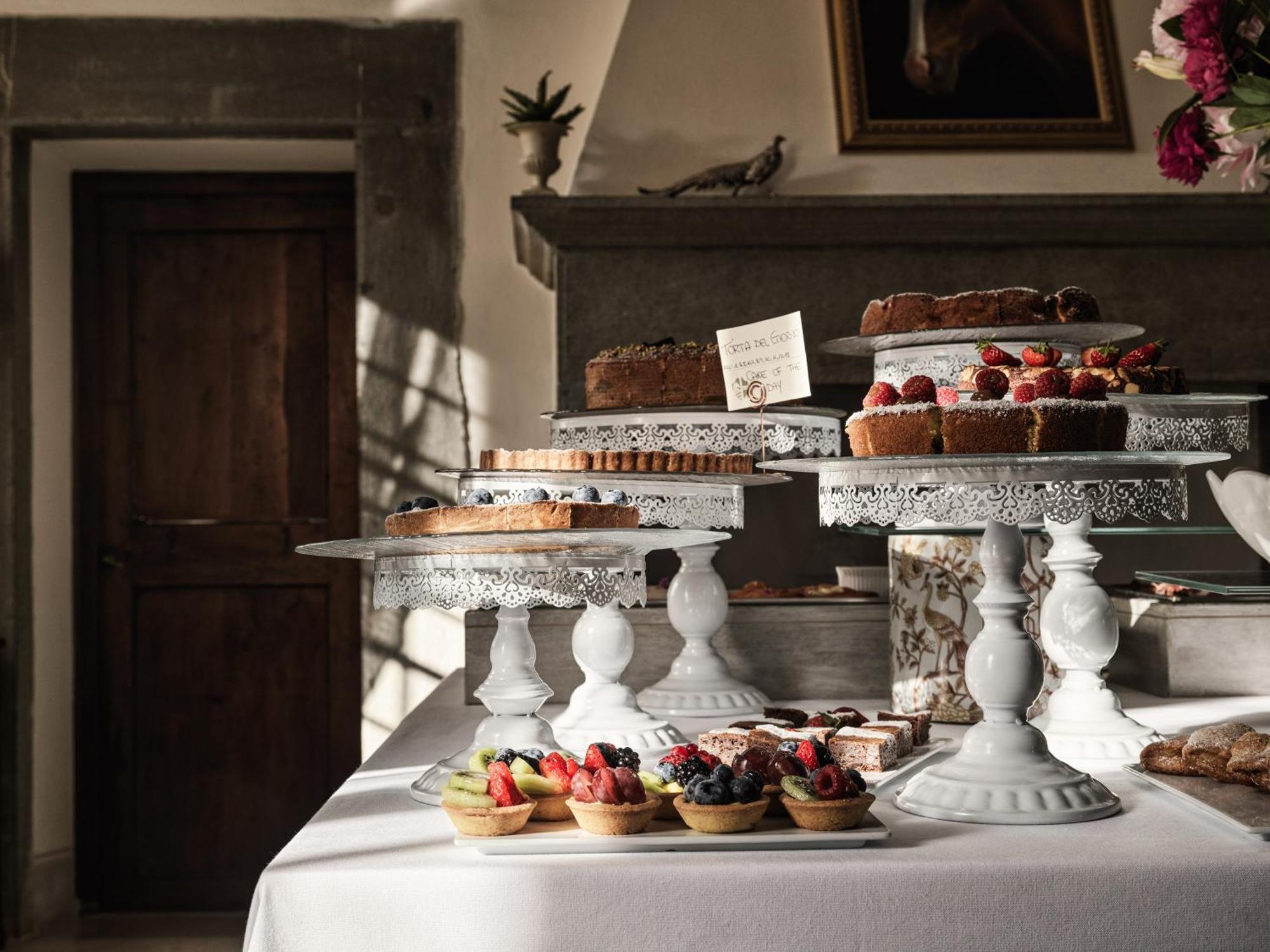 Villa Di Piazzano - Small Luxury Hotels Of The World 哥尔顿 外观 照片